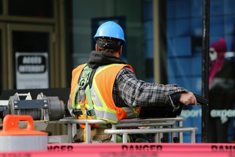 Les principaux dangers dans le secteur de la construction et leurs stratégies de prévention 