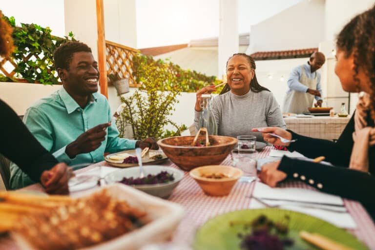 Votre jardin, votre restaurant : votre cuisine d’été idéale, comment l’imaginer ?